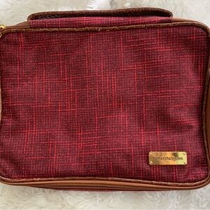 SAMANTHA BROWN zip close burgundy color travel case LNWOT